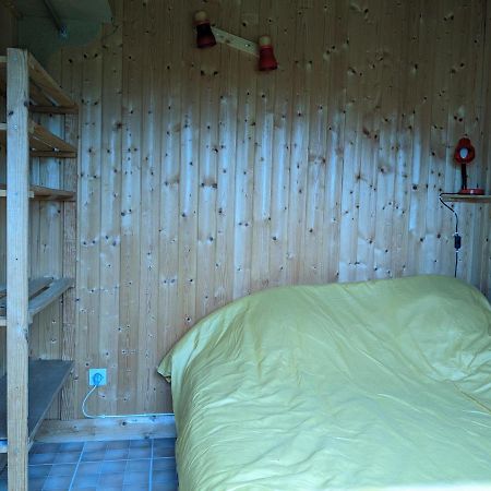 Au Petit Chalet D'Illiers Combray - Salle D'Eau Uniquement المظهر الخارجي الصورة